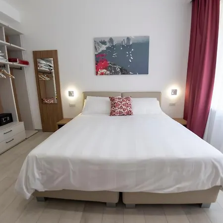 Casa Marino Pensión 4*